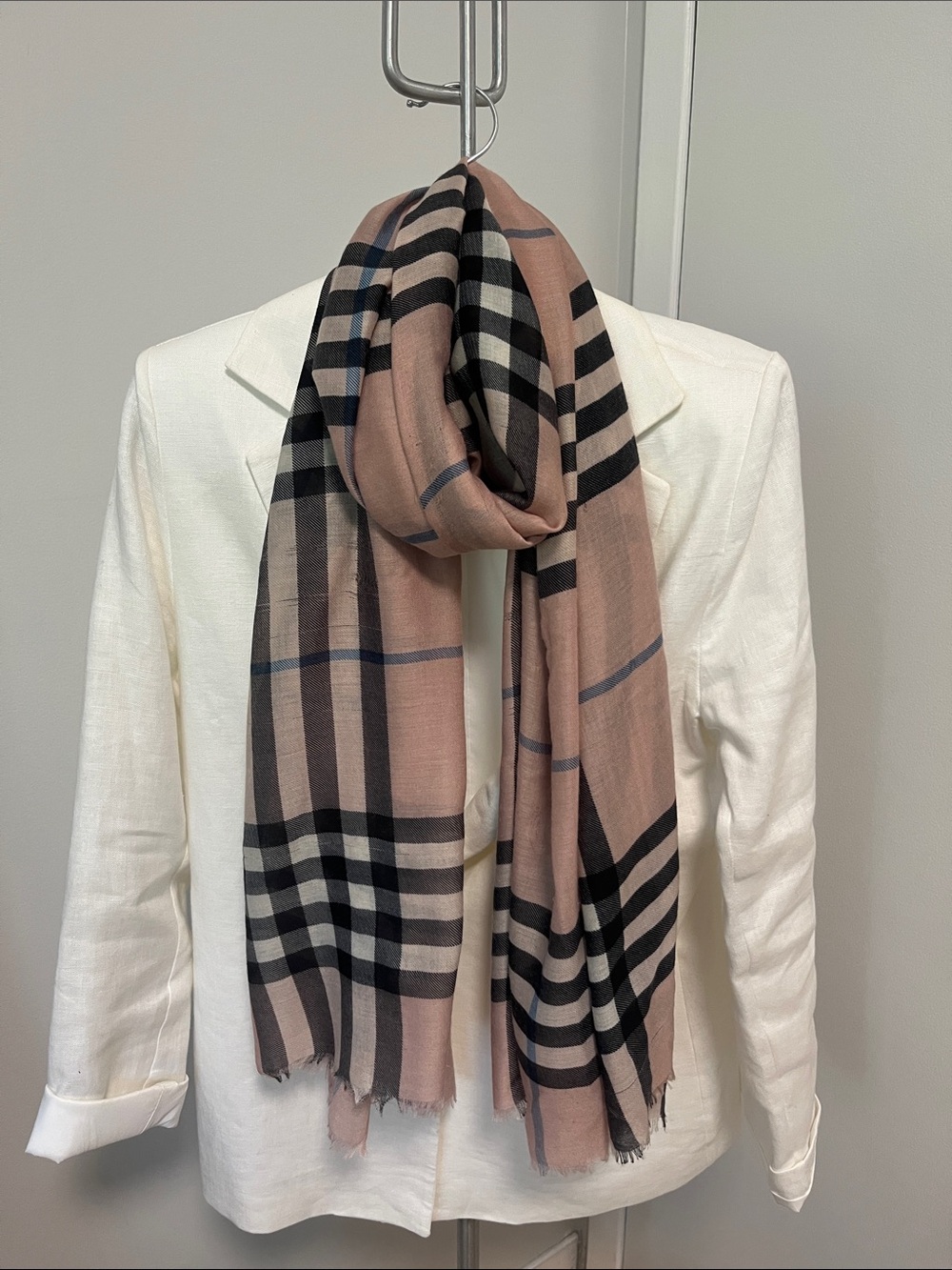 Large Plaid Scarf – 100% Viscose